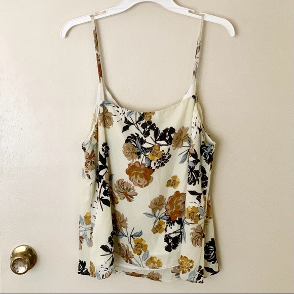 CLOSING SALE!
๐HP!!๐ NWOT Leith | Floral Tank Top XL - Picture 3 of 5